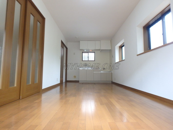 居室・リビング　リビング