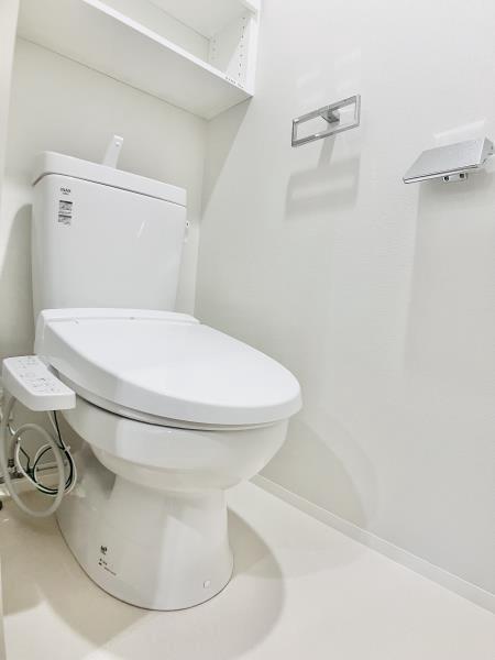 トイレ　※別部屋の参考写真です。