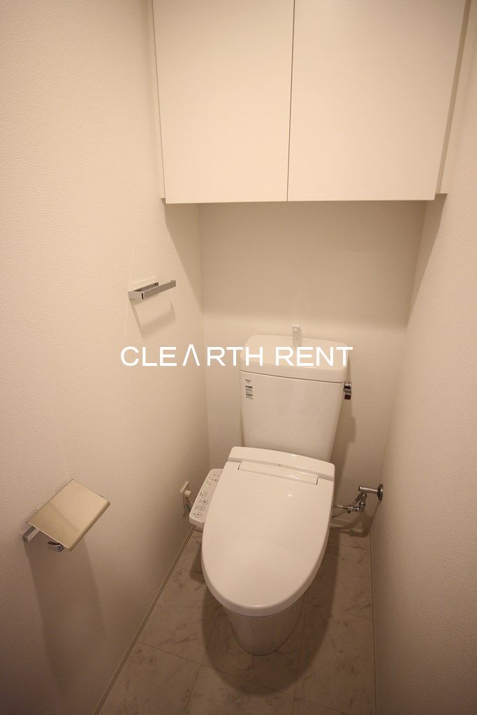 トイレ　同タイプ別住戸写真となります。現況と異なる場合がございます。