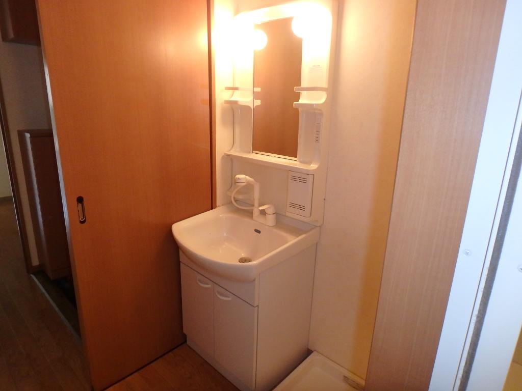 洗面設備　洗髪洗面化粧台