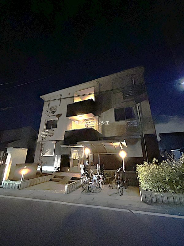 建物外観　メゾン・ジャンティーユのご紹介は住まいの窓口　アソシエにお任