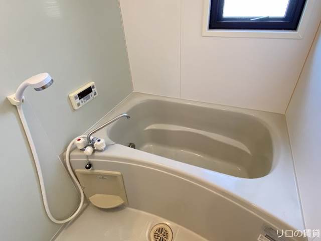 バス・シャワールーム　別号室イメージ