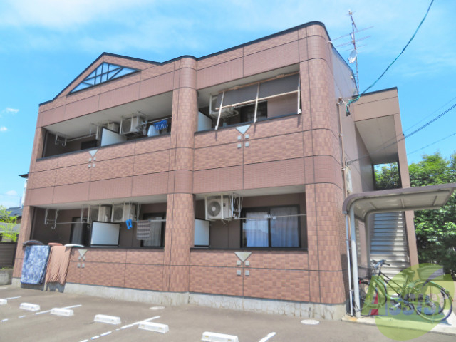 建物外観　岩沼市二木「ルミナスハイム壱番館」