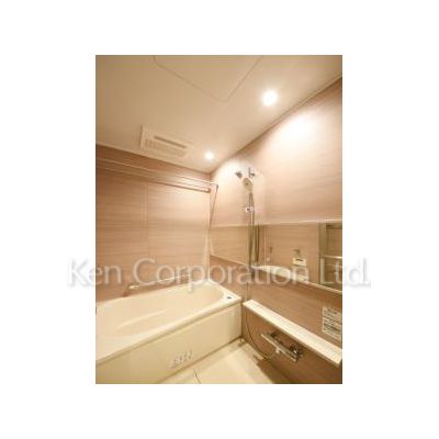 バス・シャワールーム　同タイプ5階のお部屋を撮影。仕様が異なることがあります。