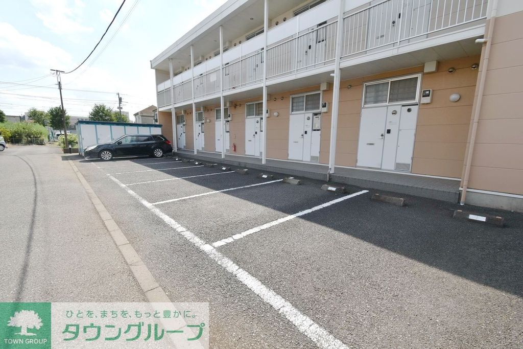 駐車場　駐車場