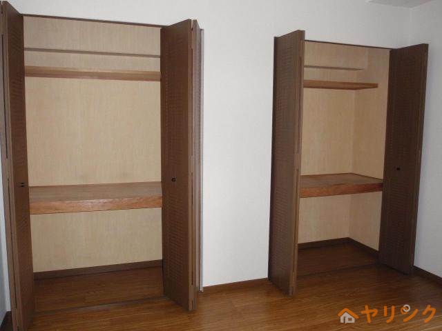 収納　クローゼット