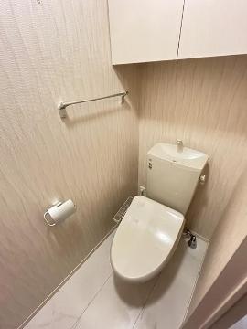 トイレ　トイレ