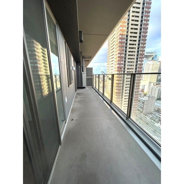 バルコニー　画像と現状が異なる場合は現状優先となります。