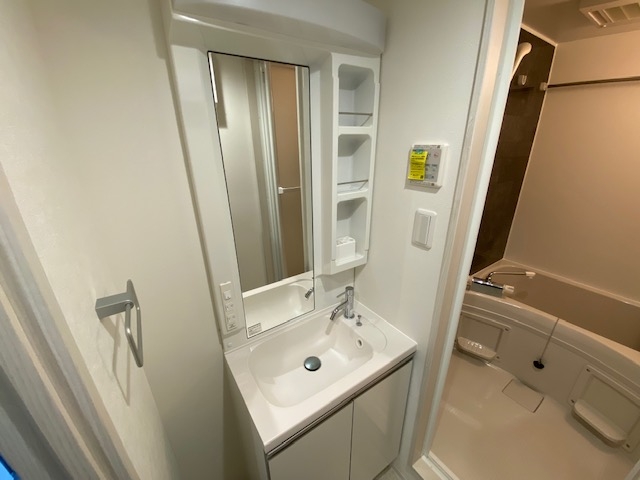 洗面設備　※別部屋参考写真