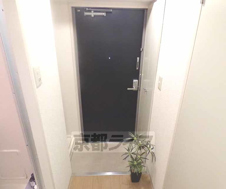 玄関　玄関です。