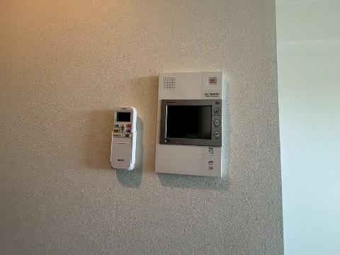 セキュリティ　カメラ付インターホン（イメージ）