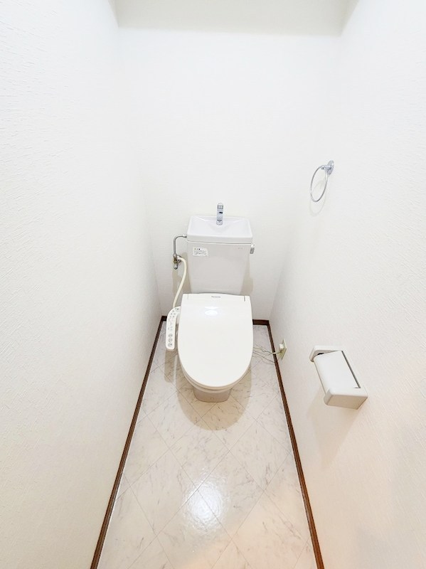 トイレ　★温水洗浄便座トイレ★