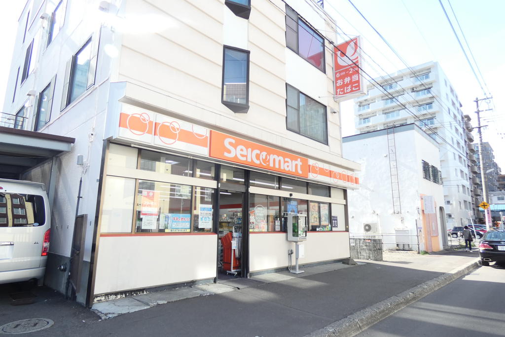 コンビニ　セイコーマートはせがわ店（コンビニ）まで82m