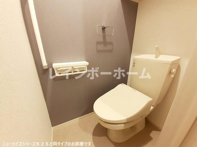 トイレ　トイレもきれいです