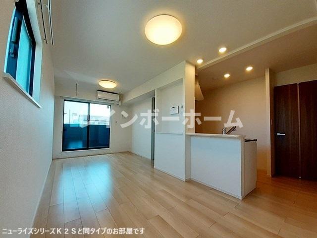 居室・リビング　居間です