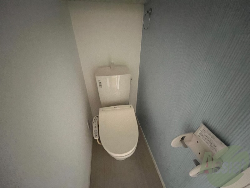 トイレ　こちらはお手洗いになります。清潔に使用出来ますね。