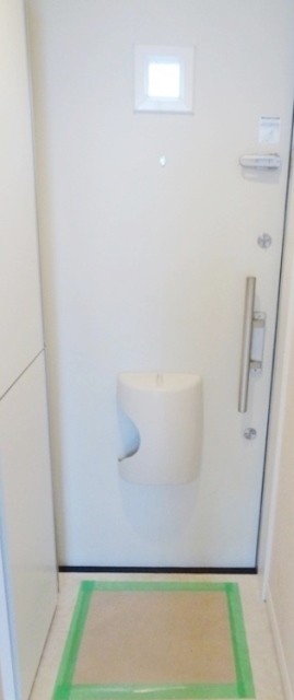 玄関　同仕様タイプ