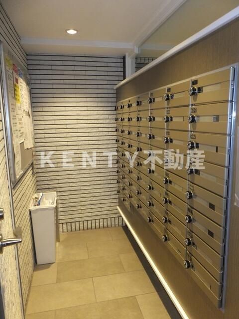 その他設備　こちらのリビングで趣味の時間をお楽しみください