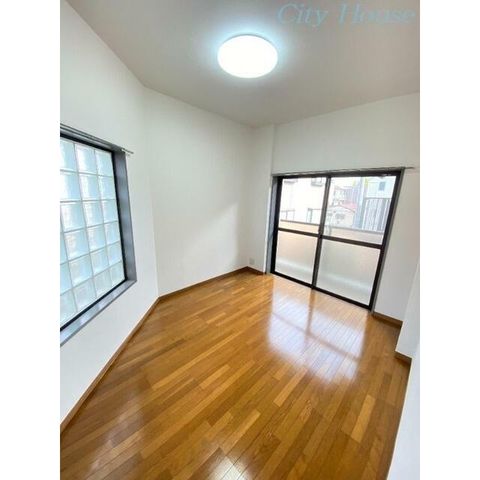 居室・リビング　物件画像