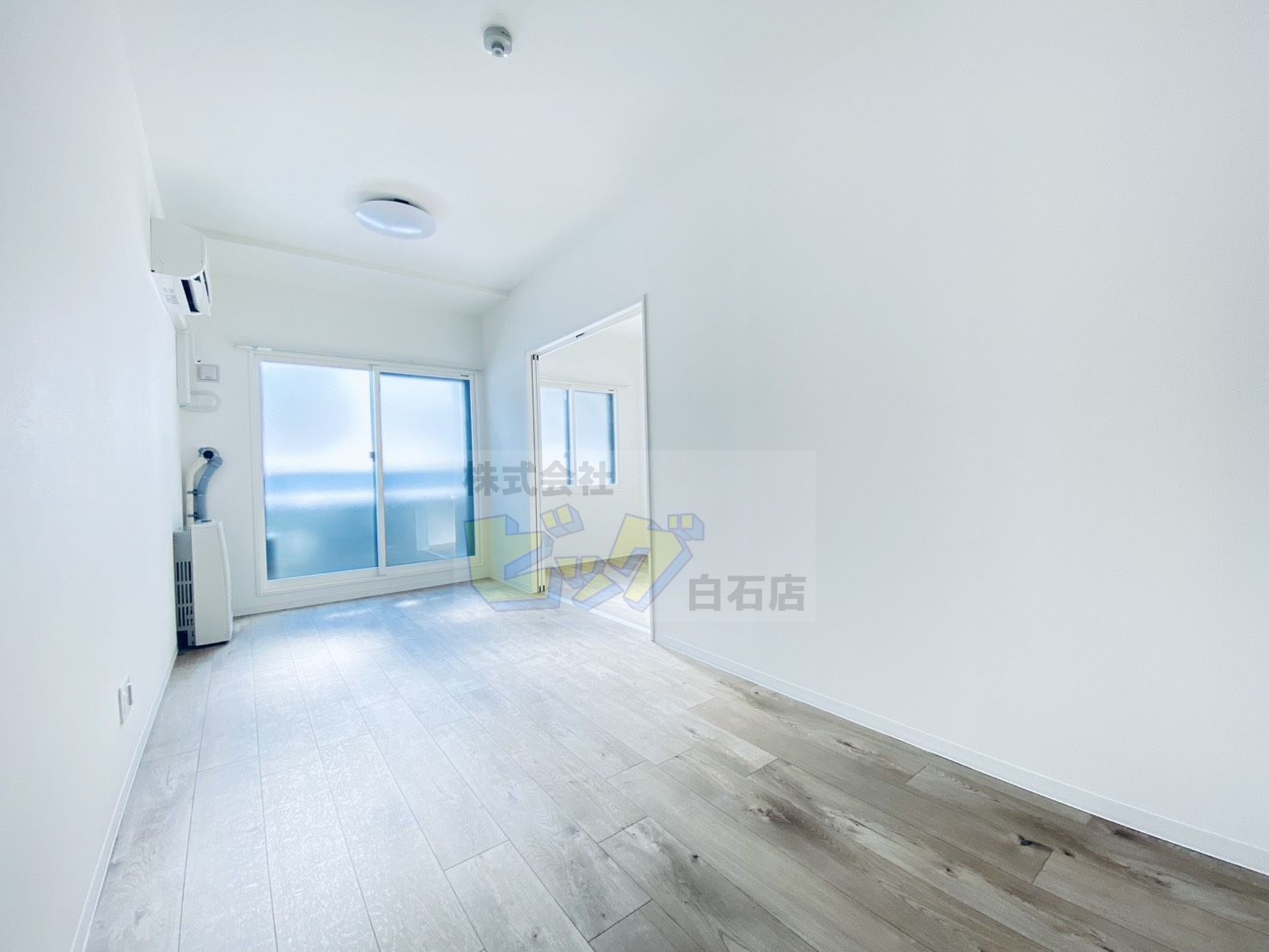 居室・リビング　使いやすい広々としたリビングです♪