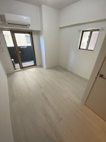 居室・リビング　エアコン付きで初期費用を抑えられます☆