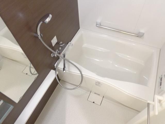 バス・シャワールーム　大型バス