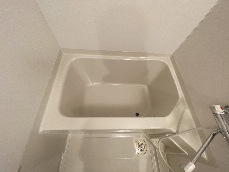 バス・シャワールーム　お風呂です