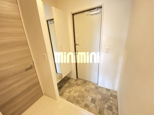 バルコニー　布団も干せそうです。