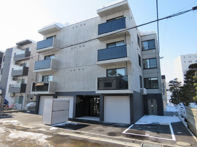 建物外観　インターネットが無料で利用可能なマンションです♪