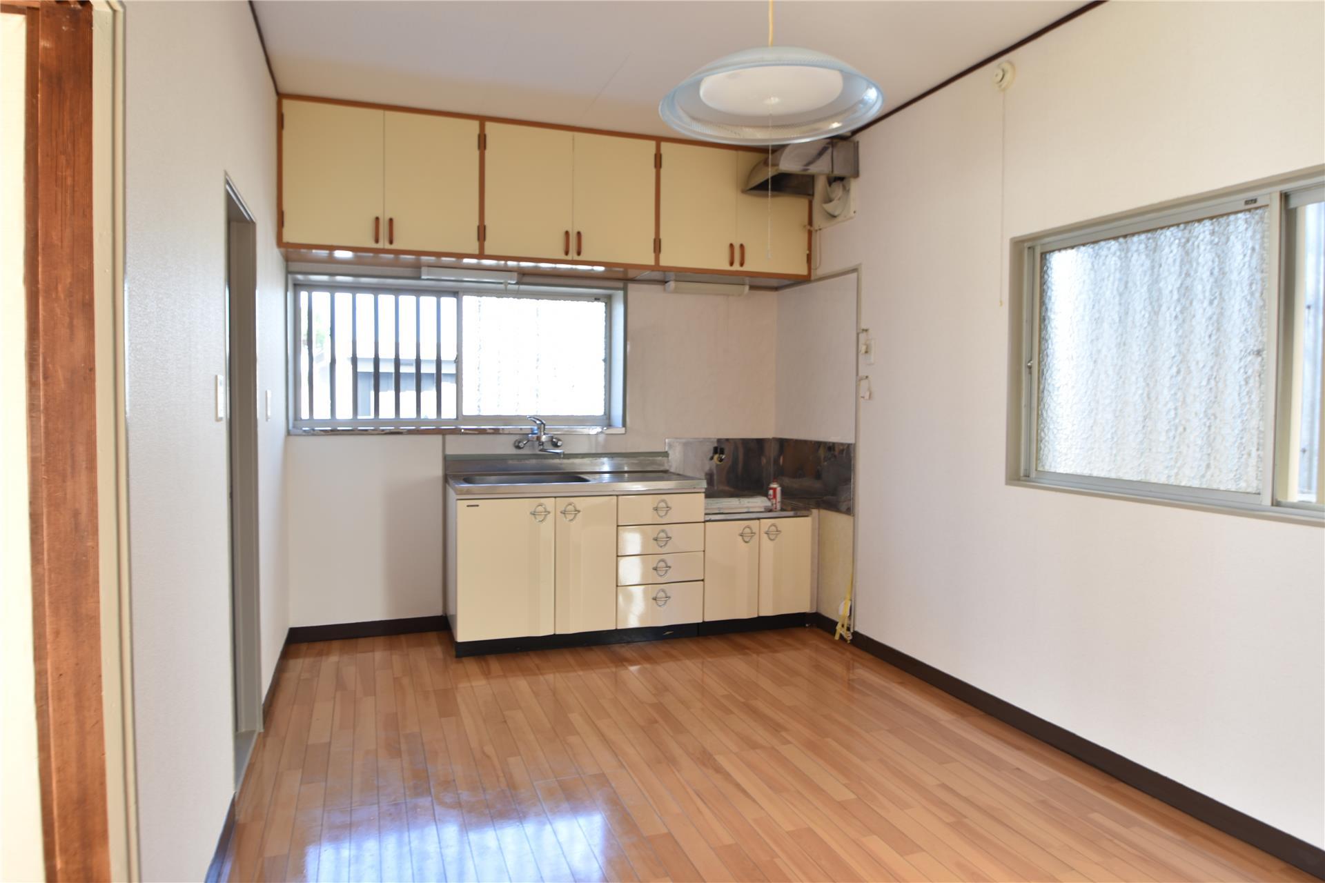 キッチン　キッチン