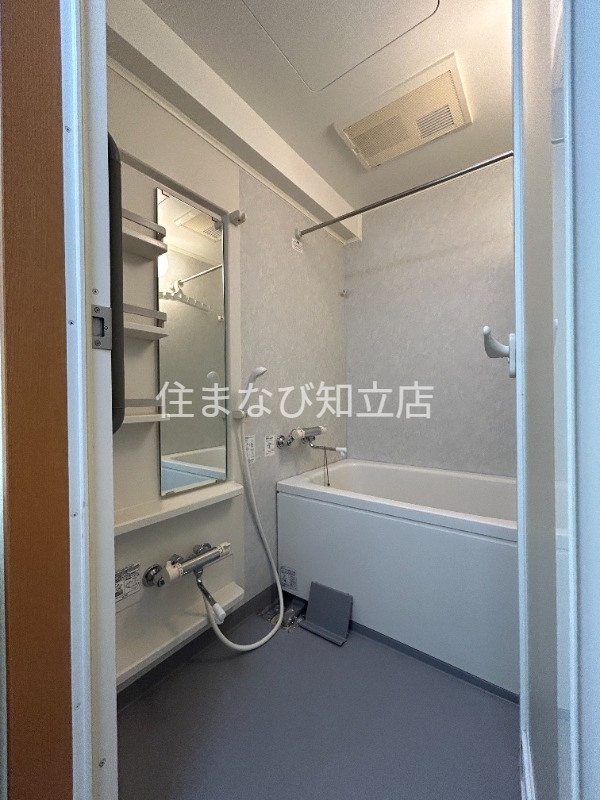 バス・シャワールーム　同型タイプ