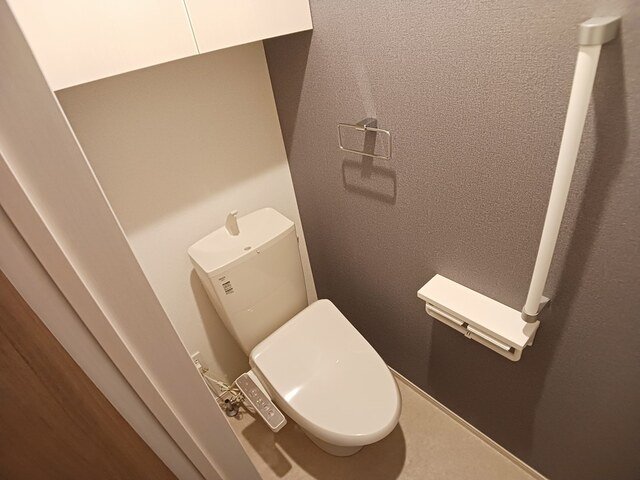 トイレ　清潔感のあるトイレです