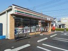 コンビニ　セブンイレブン（コンビニ）まで850m