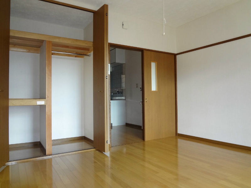 その他　※写真は別号室です