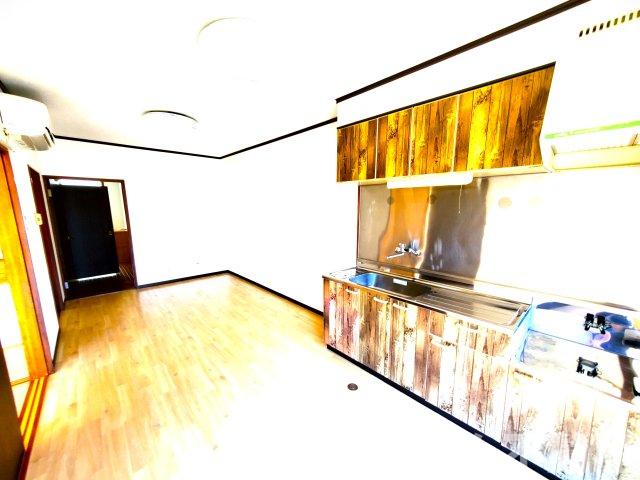 居室・リビング　居間です