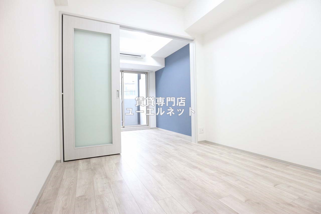 居室・リビング　ゆったりとくつろげる、落ち着きのある居室空間です