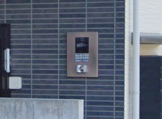 セキュリティ　女性の方でも安心のモニター付きオートロック♪