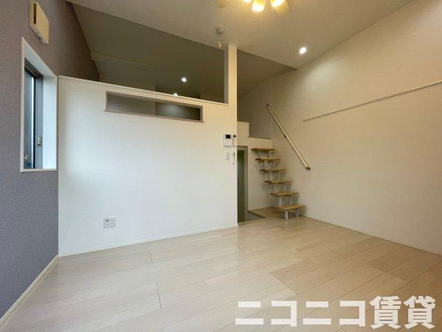 居室・リビング　モデルルームの為、現状を優先致します。