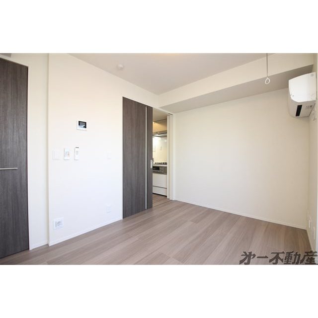 建物外観　洋室