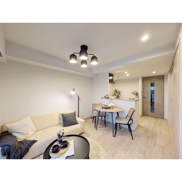 居室・リビング　家具・家電の備え付けはありません