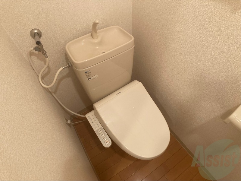 トイレ　嬉しいバストイレ別です！安心して使用できます。