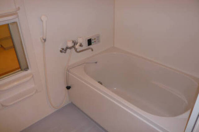 バス・シャワールーム　浴室