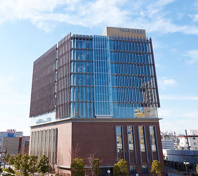 大学・短大　私立甲南大学西宮キャンパス（大学・短大）まで156m