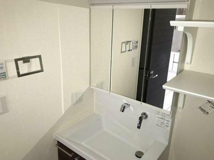 洗面設備　☆嬉しい独立洗面台☆