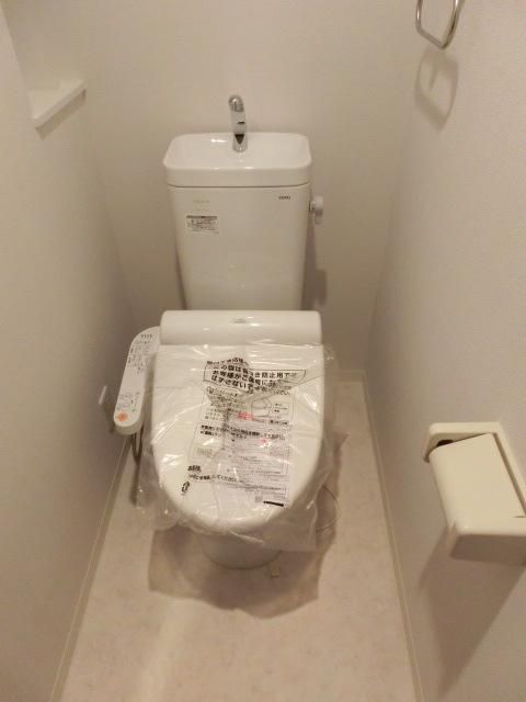 トイレ　★おしりの友・清潔洗浄便座★