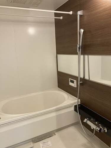 バス・シャワールーム　浴室