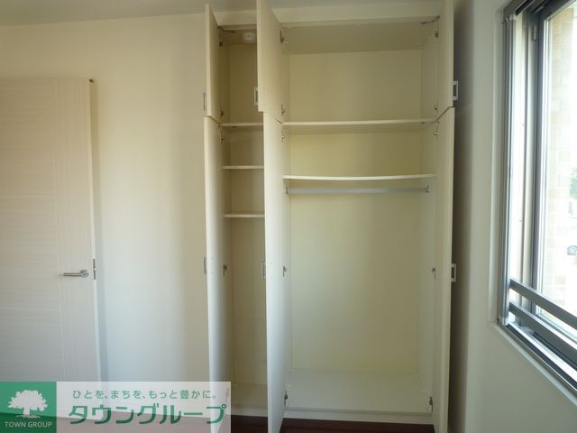 収納　Eタイプ2010年2月撮影 同タイプ208号室の写真です。