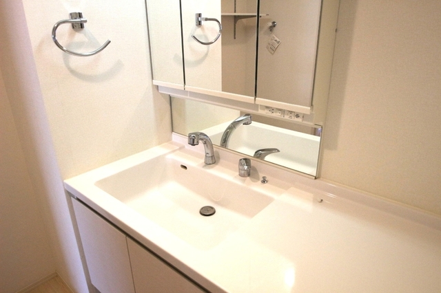 洗面設備　同仕様