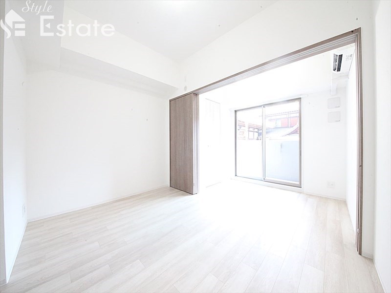 居室・リビング　内装