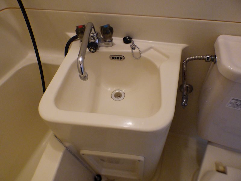 洗面設備　別部屋のお写真です。ご参考までに！